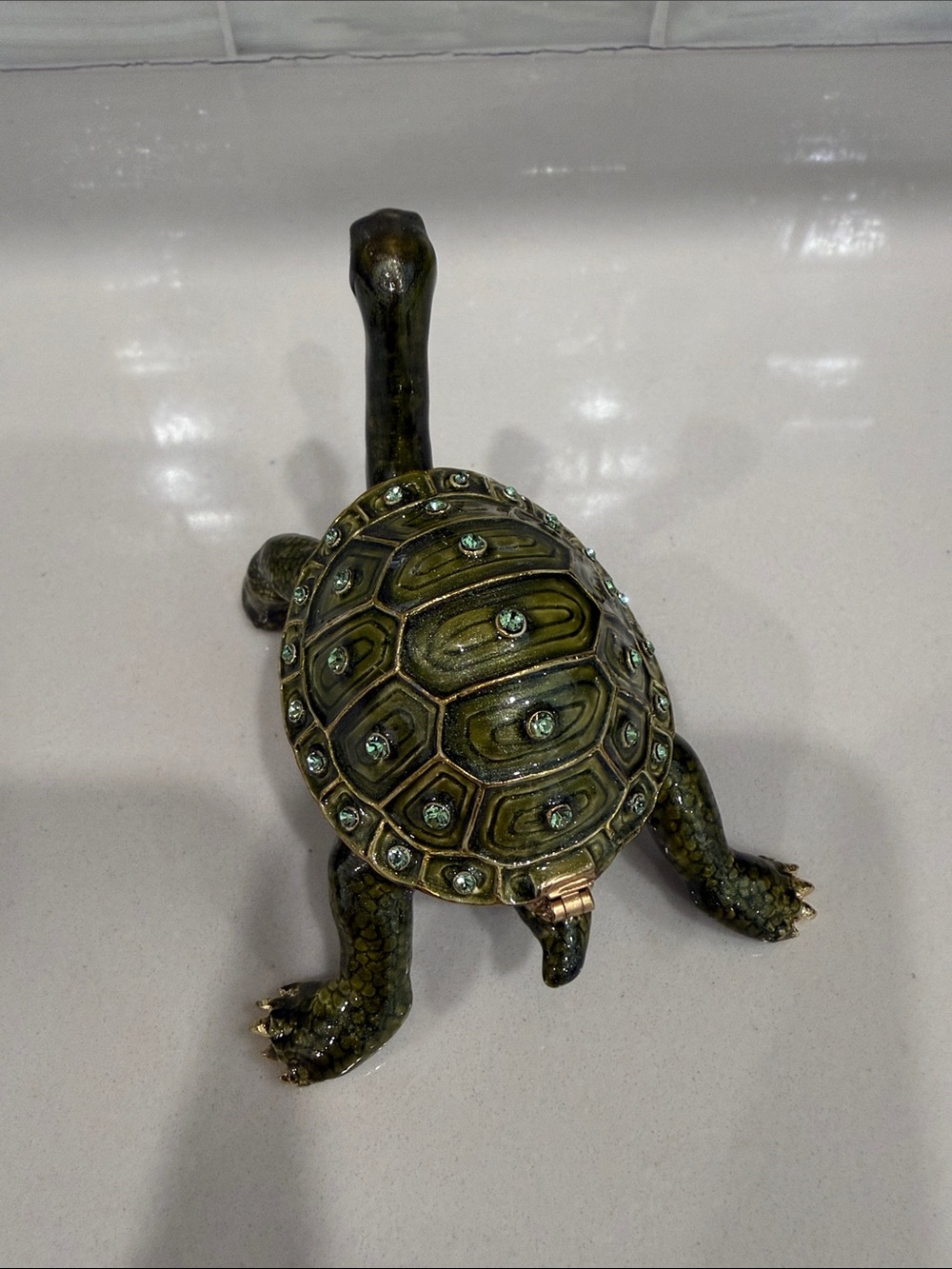 Enameled Green Turtle Metal Trinket Box with Austrian Crystals & Goldtone trim - Picture 3 of 6